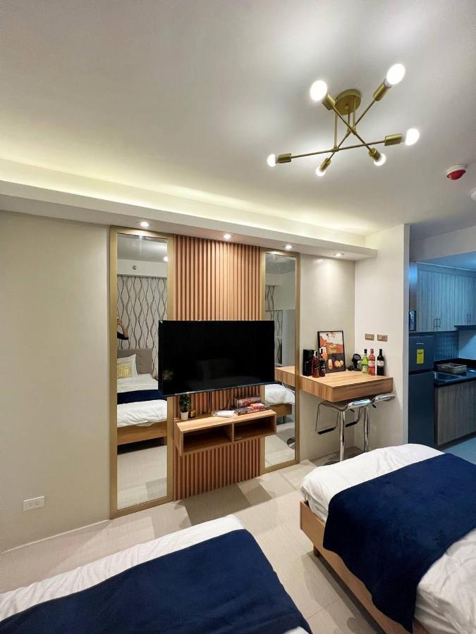 M&M Condostay At Shore 2 Residences Tower 2 Pasay City Manilla Buitenkant foto