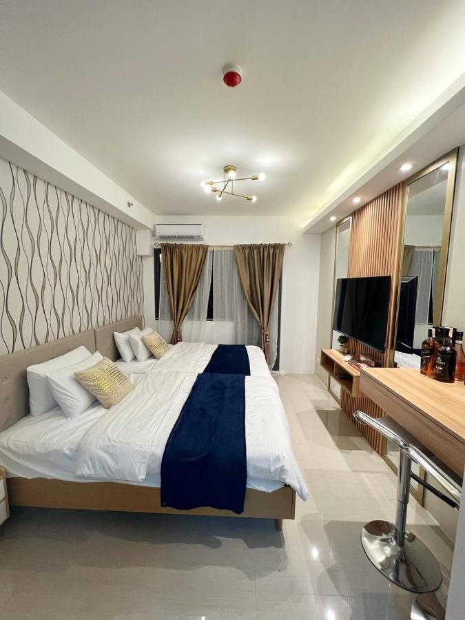 M&M Condostay At Shore 2 Residences Tower 2 Pasay City Manilla Buitenkant foto